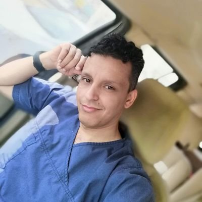 اخصائي..