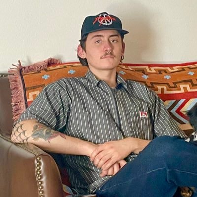 xmeatxheadx's profile picture. Local Artist | Designer | Instagram: meatheadpuke