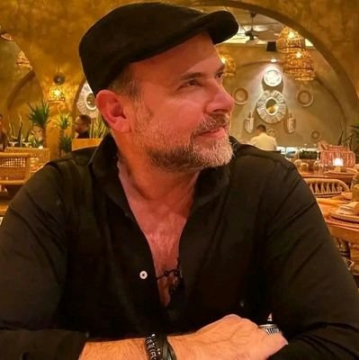 MikeTow03445761's profile picture. GRATITUDE
BE HUMBLE
MEDICAL DOCTOR