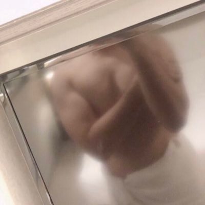 มีร่าง 2 เพราะ DM เต็ม 💋💁🏻♀️😂 ร่างจริง @RiRi_Wowza