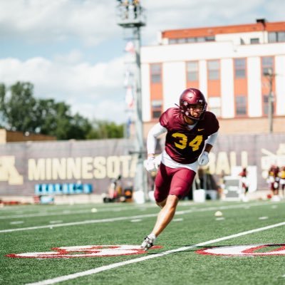 University of Minnesota Gopher Football 🏈 | 6’4” | 205 | 2026 🐥 LB #34 |