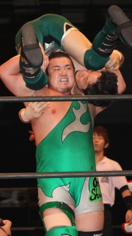 greendamashi's profile picture. 大阪プロレスの三原一晃です!


よろしくお願いします!!