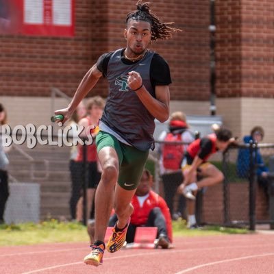Edmond Santa Fe High school 🐺. Class of 2023 6’1 Track sprinter 🏃🏾‍♂️ 3.0 gpa @iruny3w@gmail.com                    400m:52.5 200m:23.2
