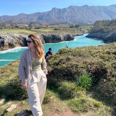 LarisaBanares's profile picture. 