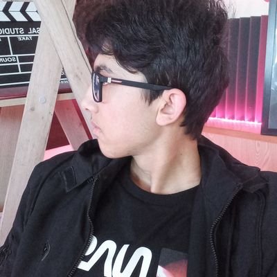 ShohnurMC's profile picture. Shohnur Muhiddinov, Graphic Designer.Gamer, GOT fan