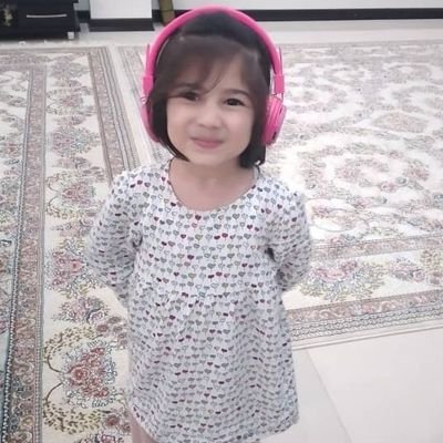 nilacel1672's profile picture. 