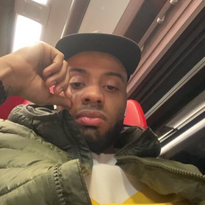 🇬🇭 🇩🇪 Gamer 👾 Producer 🎶 Twitch Affiliate 🎮 horror lover 🔪 here for no reason 🫠