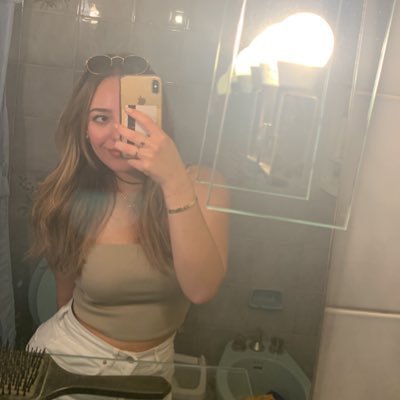 🇺🇦🇱🇧 A big forehead and a fat ass. Toum hate account