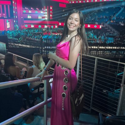 kiersten_reed0's profile picture. I think I’m funny sometimes