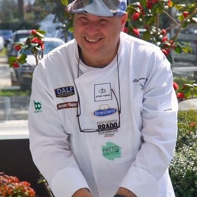 ThiloSirignano's profile picture. FOOD PROJECT-START UP MANAGER,CHEF EXECUTIVE,F. & B. MANAGER - RESTAURANT MANAGER,PRIVATE CHEF - MEAT SPECIALIST - 🇮🇹🇩