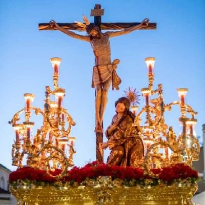 La Semana Santa es la Semana Grande de Sevilla.
Amante de la Cruzcampo con una buena tertulia cofrade.