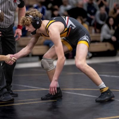 nickwhitewrestl's profile picture. 2024 state runner up Tecumseh highschool varsity wrestler.👨‍🎓2025. I train bjj, judo, mma, wrestling. 2023 and 2024 Adidas nationals all American