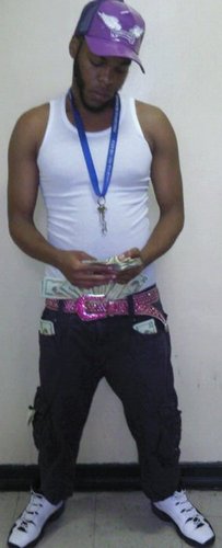 My name Is Reggie Estrada, Just recently I got into Network Marketing as I was looking to change my life financially.