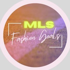 can we get a fit check? a podcast where @kelseyytorress and @thedrumqueen not so silently judge all your MLS fashion