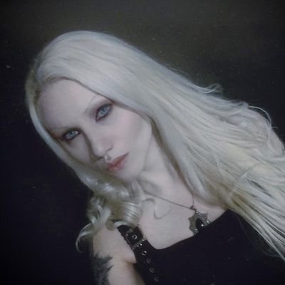 strzyga_demona Profile Picture