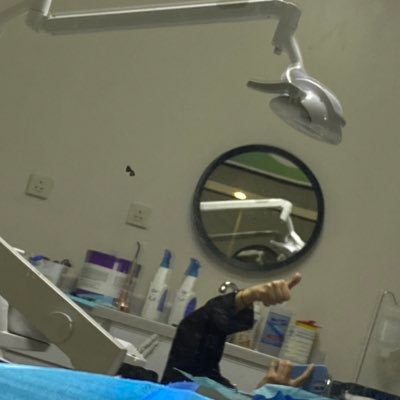 joBambi_'s profile picture. 5th year dental student at #IAUdent #dent222