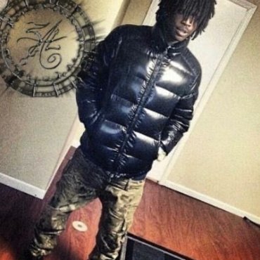 rosaparks719369's profile picture. just made this shit........................................................