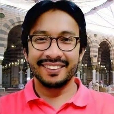 HelmiAdam173822's profile picture. 