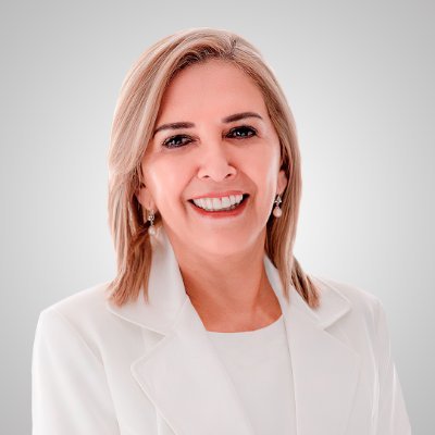 Senadora de la Nación. Vice Presidenta Segunda Honorable Cámara de Senadores. Amante de la Democracia. Esposa. Madre. Docente. Comprometida con su pueblo.