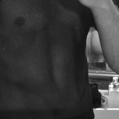 Oli_or_Lucia's profile picture. My broken self