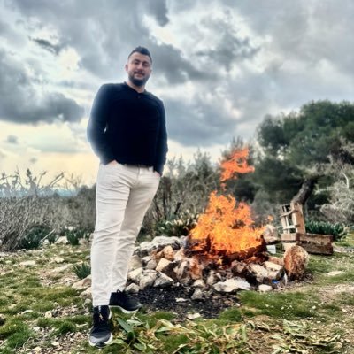 vysldirek's profile picture. 🦅🦅🦅