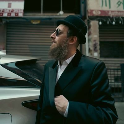 RebbeKazimierz's profile picture. Grand Rebbe Kazimierz Krakow Poland.
Singer-songwriter entertainer