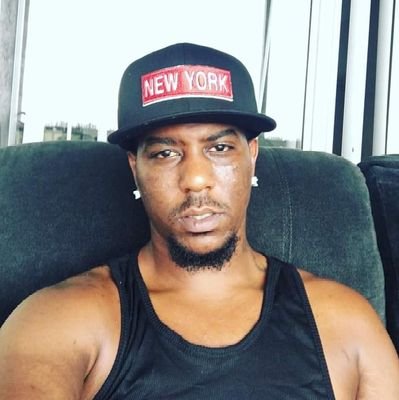 SilvaKing88's profile picture. Life is like a box a chocolates you never know what you gon get !!!