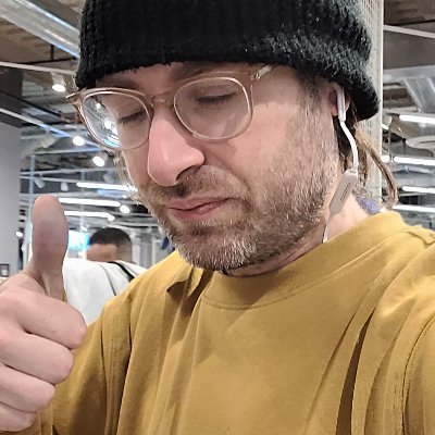 I'm @ jbellzer on youtube and ig and tiktok and everything else except here. Part of the comedy phenomenon @scrotezone
(he/him)