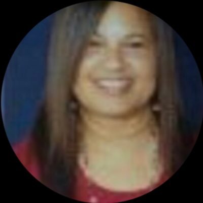 lydiashropp's profile picture. 