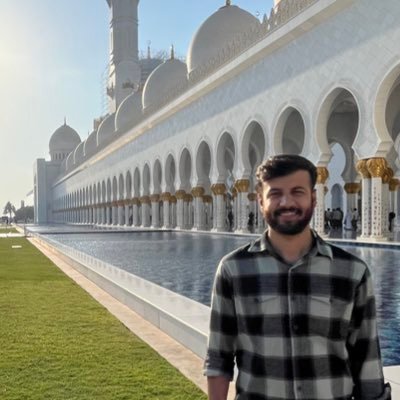 Mashooddd's profile picture. 