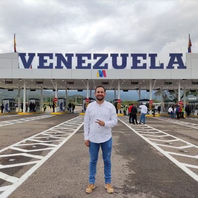 Humanista, Militante de la Vida, la Paz y el Amor.
Diputado Asamblea Nacional 🇻🇪