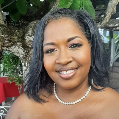 Fearonjam's profile picture. Mother of three beautiful Jamaican girls 🇯🇲💃🧜‍♀️🤸‍♀️ wife to an amazing dude🥰 Views are my own