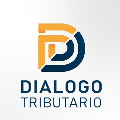 Profesionales del área tributaria que comparten sus conocimientos para el desarrollo integral de los participantes