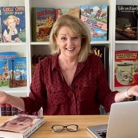 The Vintage Read(@vintagereadshow) 's Twitter Profile Photo