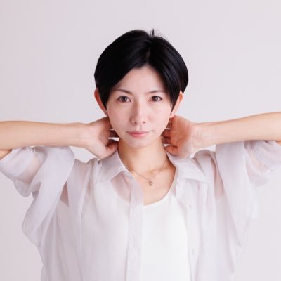 本名:柴田綾。松竹芸能。2021.10〜ABCドラマ＋連続TVドラマ「ムショぼけ」キヨカ役。任天堂3DSカルドセプトリボルト紹介映像出演。TVW「わくわく編集部」関テレ「HITMON！」元インテリア販売員 天文宇宙検定3級 元軽音楽部。「伊藤潤二コレクション」♯9血玉樹 加奈役 ☟ポコチャ☟