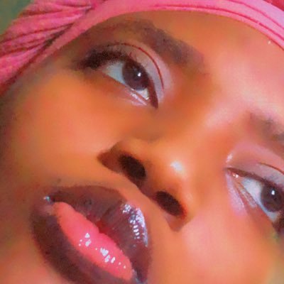 Yusufma41117832's profile picture. Simple and easygoing lover of nature 🥰