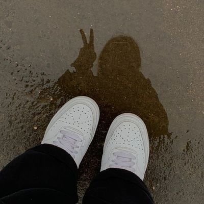 يوم إنها طيب ومواقف غلبناه،، ويوم إنها كذب وضعافه غلبنا.. '!
