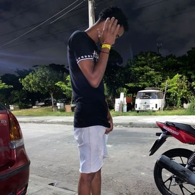 Revolltad0's profile picture. Dᴇᴜs ᴇsᴛᴀ́ ɴᴏ ᴄᴏɴᴛʀᴏʟᴇ ᴅᴇ ᴛᴜᴅᴏ 🎮