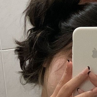 keyziaagustini's profile picture. Kenangan indah bersamamu akan kuingat sampai lupa