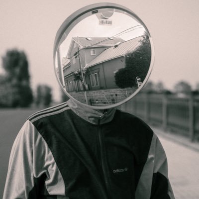 eagliekkoopp's profile picture. イーグライコップと読みます。 音楽と写真と映像などをやっています。 https://t.co/ObsBvJGQgY