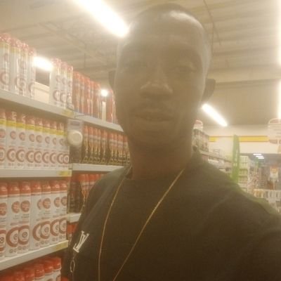 chris_mela12's profile picture. very loving and Cain.