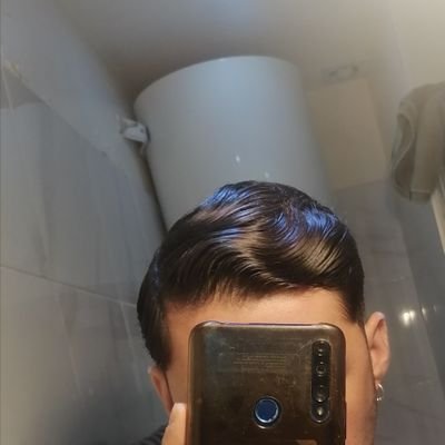 Alaanblow's profile picture. 