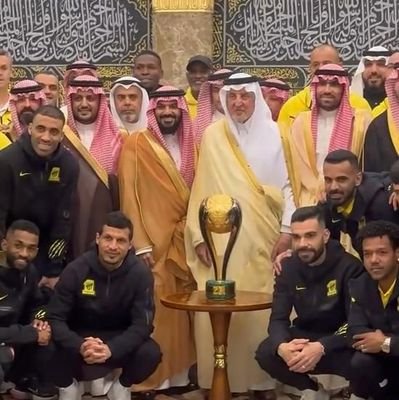 WaelAbdulshako1's profile picture. نفس الإنسان هيا كيانه وروحه مربوطة بالجسد فلا جسد بلا نفس ولا نفس بلا جسد
عاشق للكيان الاتحادي 💛🖤