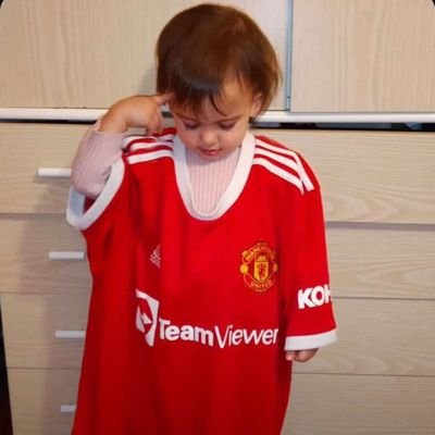 tarekelaa's profile picture. Manyoo ❤️ || Raver 🦇
