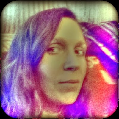 _arozaazora_'s profile picture. 