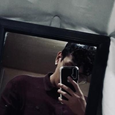 therealcrislm's profile picture. ¿Cómo borro esto?