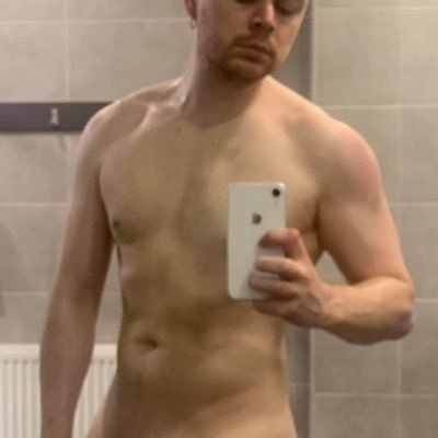 Irish boy in london 🔞  All my content is me, and I show face