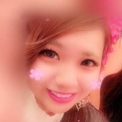 Jewelryartai's profile picture. 高級ジュエリーを使用した世界に一つだけの アート商品販売してます·͜· ꪑ 只今-𝙊𝙋𝙀𝙉-sale価格でオーダー受付中♥ 入手困難なスワロフスキー使用で 贅沢アートで思い出を。一つ一つ心を込めてお作りしますっ*゜ DMよりお問い合わせください_(⑉• •⑉_)