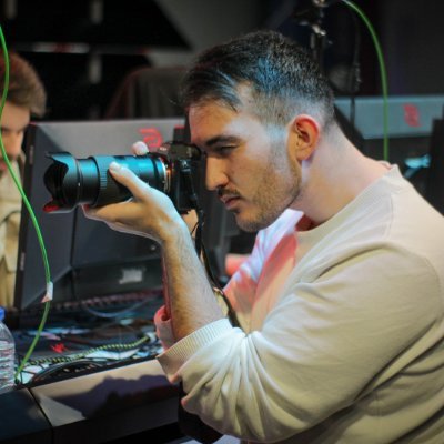 🇵🇹🇪🇦
|Photographer 📷 - Nominated to Portuguese Esports Awards 2020
|Team Sony
|Bike Rider 🏍️
|Esports
|Metal 🤘🏻