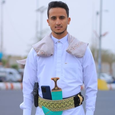 مطرح ماتلاقى ضِحكتك  إبنى بيت وإسكُن فيه ..💛